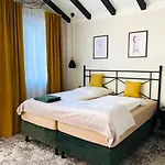Besotel - 20 2 Standorte 35 Schlafzimmer 29 Badezimmer 52 Betten Fuer 73 Gaeste