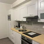 Besotel - 20 2 Standorte 35 Schlafzimmer 29 Badezimmer 52 Betten Fuer 73 Gaeste *
