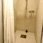 Appartement Besotel - 20 2 Standorte 35 Schlafzimmer 29 Badezimmer 52 Betten Fuer 73 Gaeste
