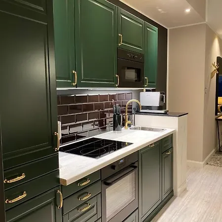 Besotel - 20 2 Standorte 35 Schlafzimmer 29 Badezimmer 52 Betten Fuer 73 Gaeste * Erkrath