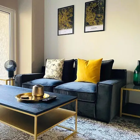 Apartmán Besotel - 20 2 Standorte 35 Schlafzimmer 29 Badezimmer 52 Betten Fuer 73 Gaeste