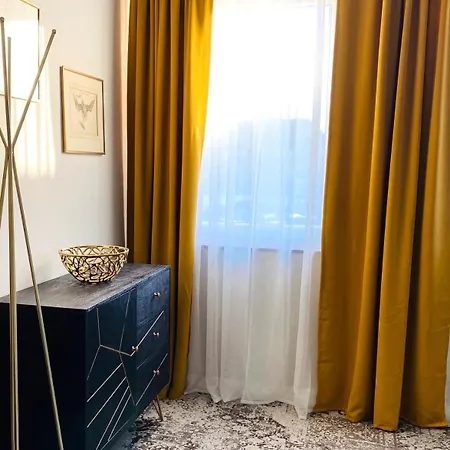 Besotel - 20 2 Standorte 35 Schlafzimmer 29 Badezimmer 52 Betten Fuer 73 Gaeste Erkrath