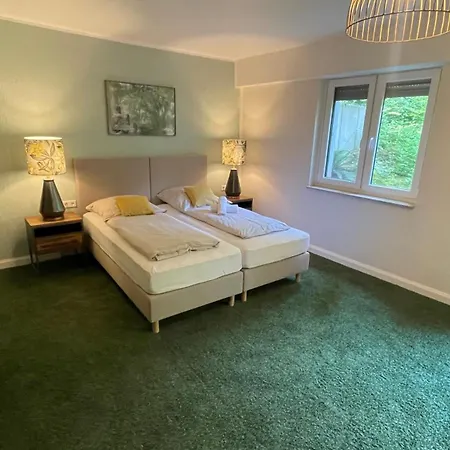 Apartment Besotel Erkrath- Schicke Oder Zentral Naehe Bahnhof Und Autobahn Im Neandertal Mit Glasfaser Wlan Und Freies Parken