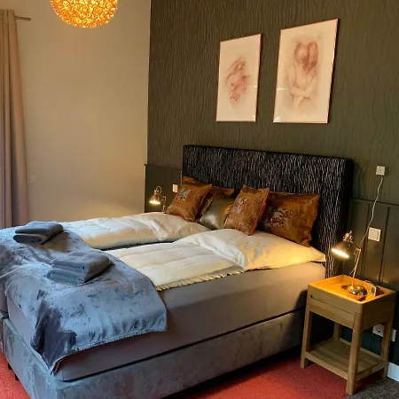 Apartment Besotel Erkrath- Schicke Oder Zentral Naehe Bahnhof Und Autobahn Im Neandertal Mit Glasfaser Wlan Und Freies Parken Erkrath
