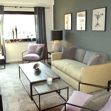 Besotel - 20 2 Standorte 35 Schlafzimmer 29 Badezimmer 52 Betten Fuer 73 Gaeste Lejlighed