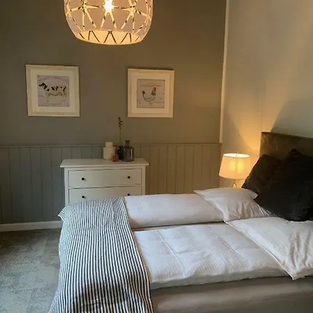 Apartmán Besotel - 20 2 Standorte 35 Schlafzimmer 29 Badezimmer 52 Betten Fuer 73 Gaeste