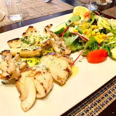 Apartmán Besotel - 20 2 Standorte 35 Schlafzimmer 29 Badezimmer 52 Betten Fuer 73 Gaeste *