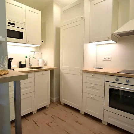 Apartmán Besotel - 20 2 Standorte 35 Schlafzimmer 29 Badezimmer 52 Betten Fuer 73 Gaeste Erkrath