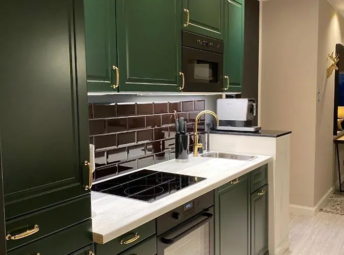 Besotel - 20 2 Standorte 35 Schlafzimmer 29 Badezimmer 52 Betten Fuer 73 Gaeste * Erkrath