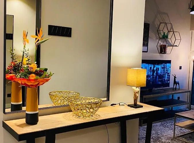 Apartament Besotel - 20 2 Standorte 35 Schlafzimmer 29 Badezimmer 52 Betten Fuer 73 Gaeste