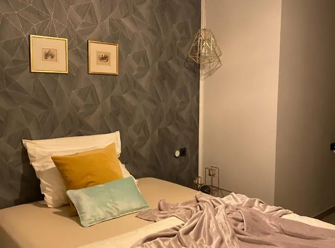 Besotel - 20 2 Standorte 35 Schlafzimmer 29 Badezimmer 52 Betten Fuer 73 Gaeste Erkrath