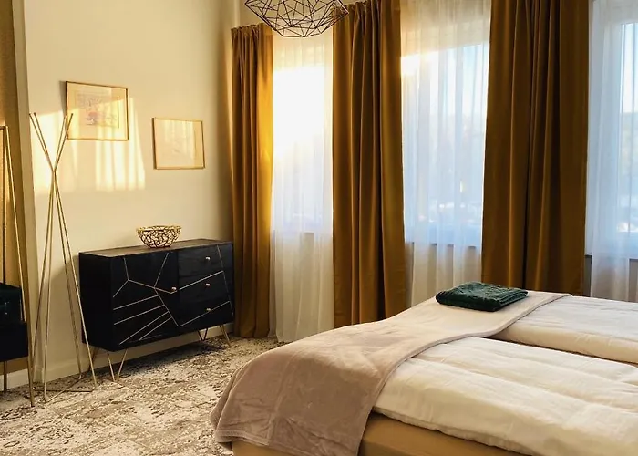 Besotel - 20 2 Standorte 35 Schlafzimmer 29 Badezimmer 52 Betten Fuer 73 Gaeste