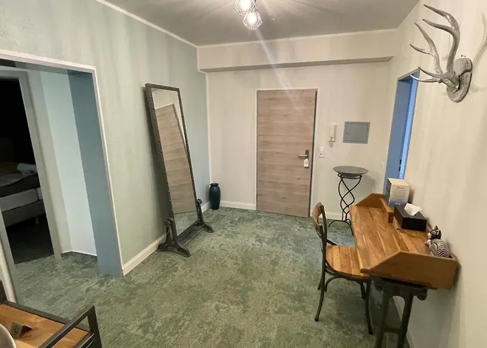 Besotel - 20 2 Standorte 35 Schlafzimmer 29 Badezimmer 52 Betten Fuer 73 Gaeste Apartament