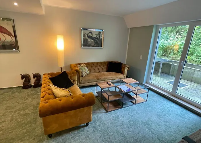 Appartement Besotel - 20 2 Standorte 35 Schlafzimmer 29 Badezimmer 52 Betten Fuer 73 Gaeste Erkrath