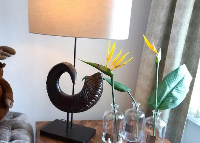 Apartament Besotel - 20 2 Standorte 35 Schlafzimmer 29 Badezimmer 52 Betten Fuer 73 Gaeste