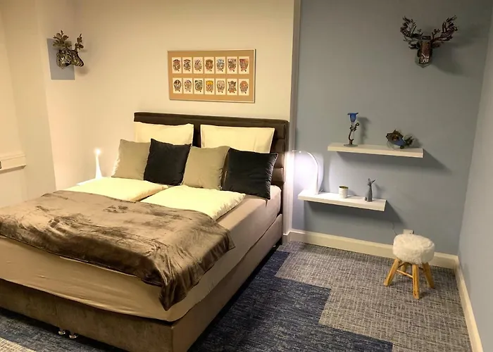 Besotel - 20 2 Standorte 35 Schlafzimmer 29 Badezimmer 52 Betten Fuer 73 Gaeste Appartement *