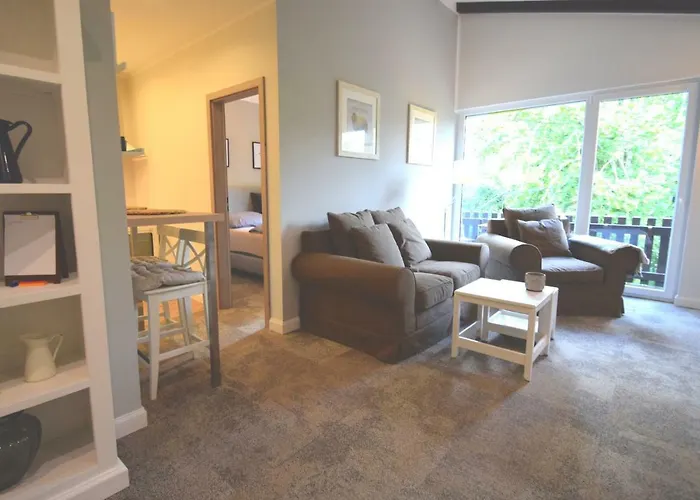 Appartement Besotel - 20 2 Standorte 35 Schlafzimmer 29 Badezimmer 52 Betten Fuer 73 Gaeste Erkrath