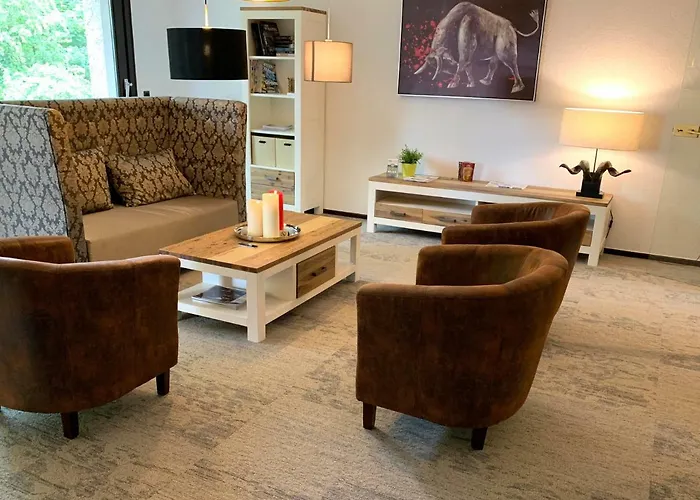 Besotel - 20 2 Standorte 35 Schlafzimmer 29 Badezimmer 52 Betten Fuer 73 Gaeste Erkrath