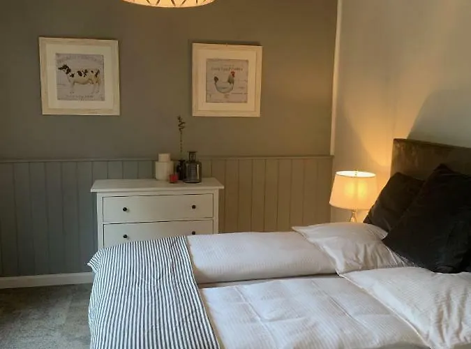 Appartement Besotel - 20 2 Standorte 35 Schlafzimmer 29 Badezimmer 52 Betten Fuer 73 Gaeste