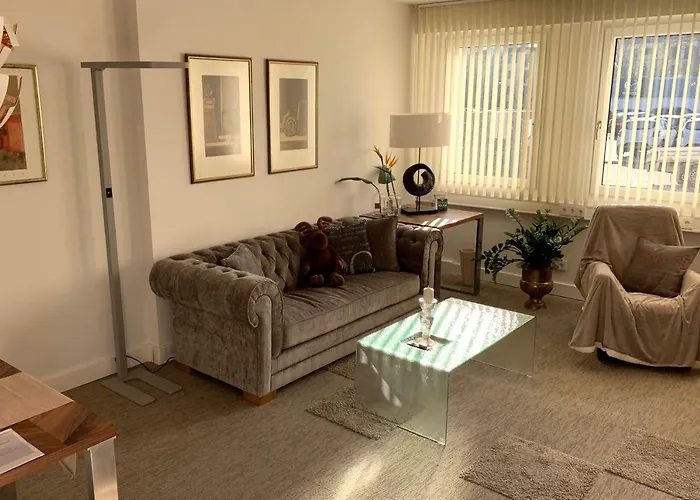 Besotel - 20 2 Standorte 35 Schlafzimmer 29 Badezimmer 52 Betten Fuer 73 Gaeste *